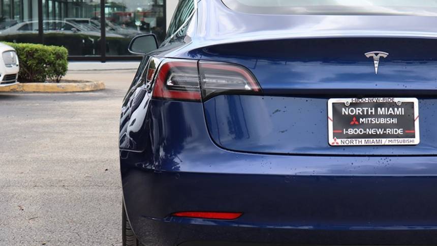 2020 Tesla Model 3 5YJ3E1EA2LF802352