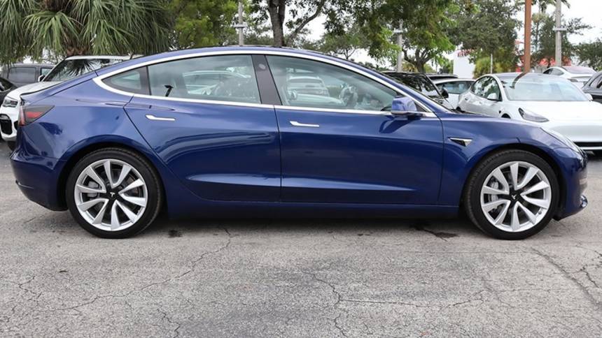 2020 Tesla Model 3 5YJ3E1EA2LF802352