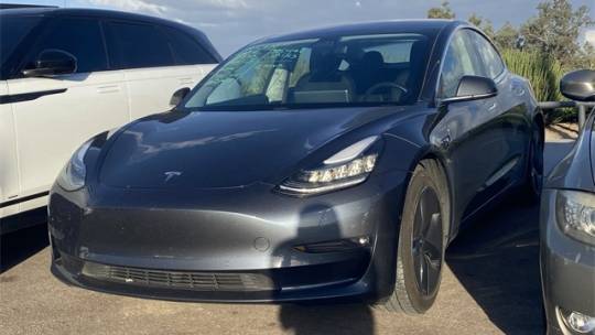 2018 Tesla Model 3 5YJ3E1EA5JF033827