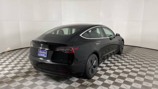 2018 Tesla Model 3 5YJ3E1EAXJF025559