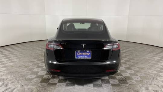 2018 Tesla Model 3 5YJ3E1EAXJF025559