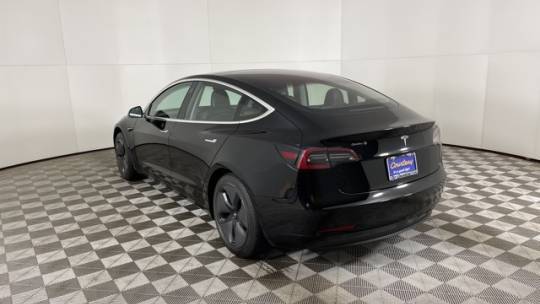 2018 Tesla Model 3 5YJ3E1EAXJF025559