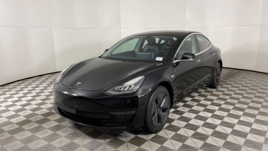 2018 Tesla Model 3 5YJ3E1EAXJF025559