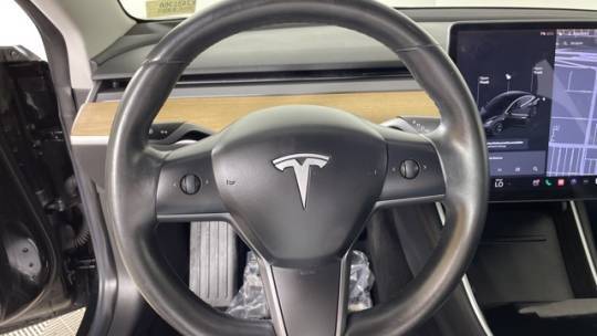 2018 Tesla Model 3 5YJ3E1EAXJF025559