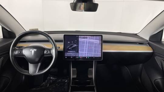 2018 Tesla Model 3 5YJ3E1EAXJF025559