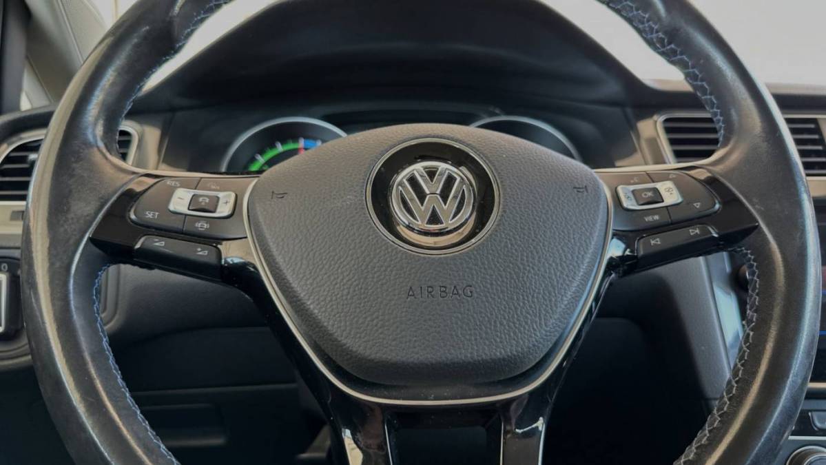 2019 Volkswagen e-Golf WVWKR7AU0KW909882