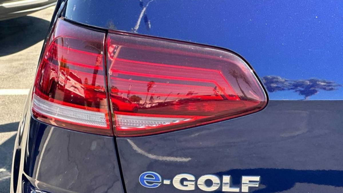 2019 Volkswagen e-Golf WVWKR7AU0KW909882