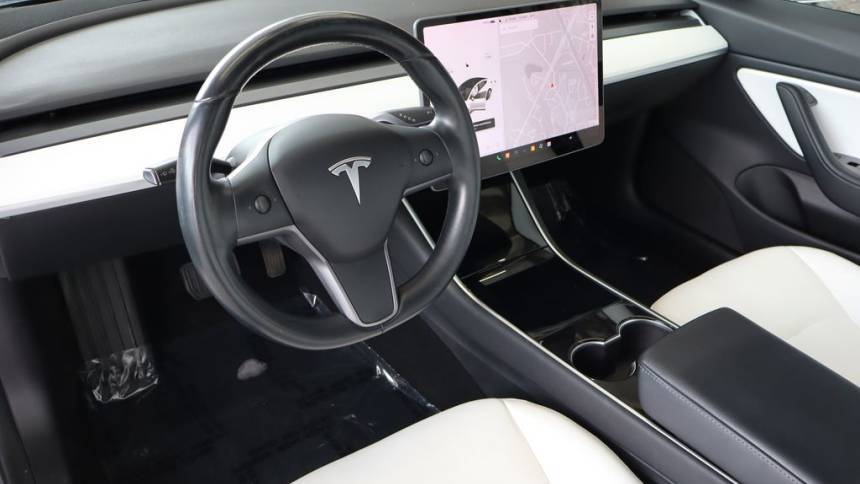 2019 Tesla Model 3 5YJ3E1EA5KF419407