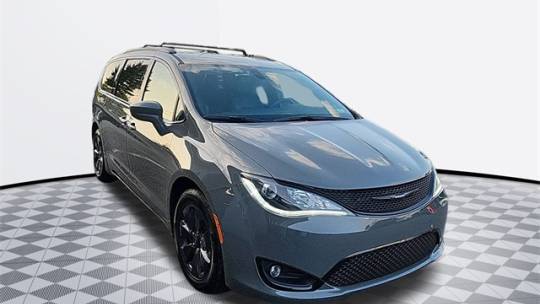 2020 Chrysler Pacifica Hybrid 2C4RC1L72LR263405