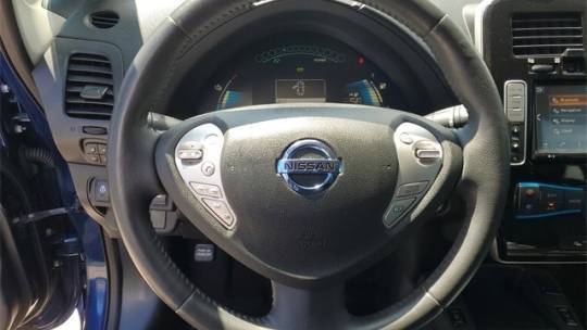 2017 Nissan LEAF 1N4BZ0CP5HC304710