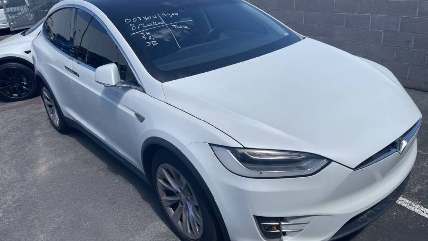 2016 Tesla Model X 5YJXCAE28GF005304