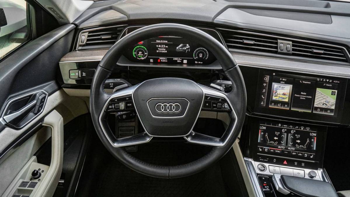 2021 Audi e-tron WA1VABGE4MB027268