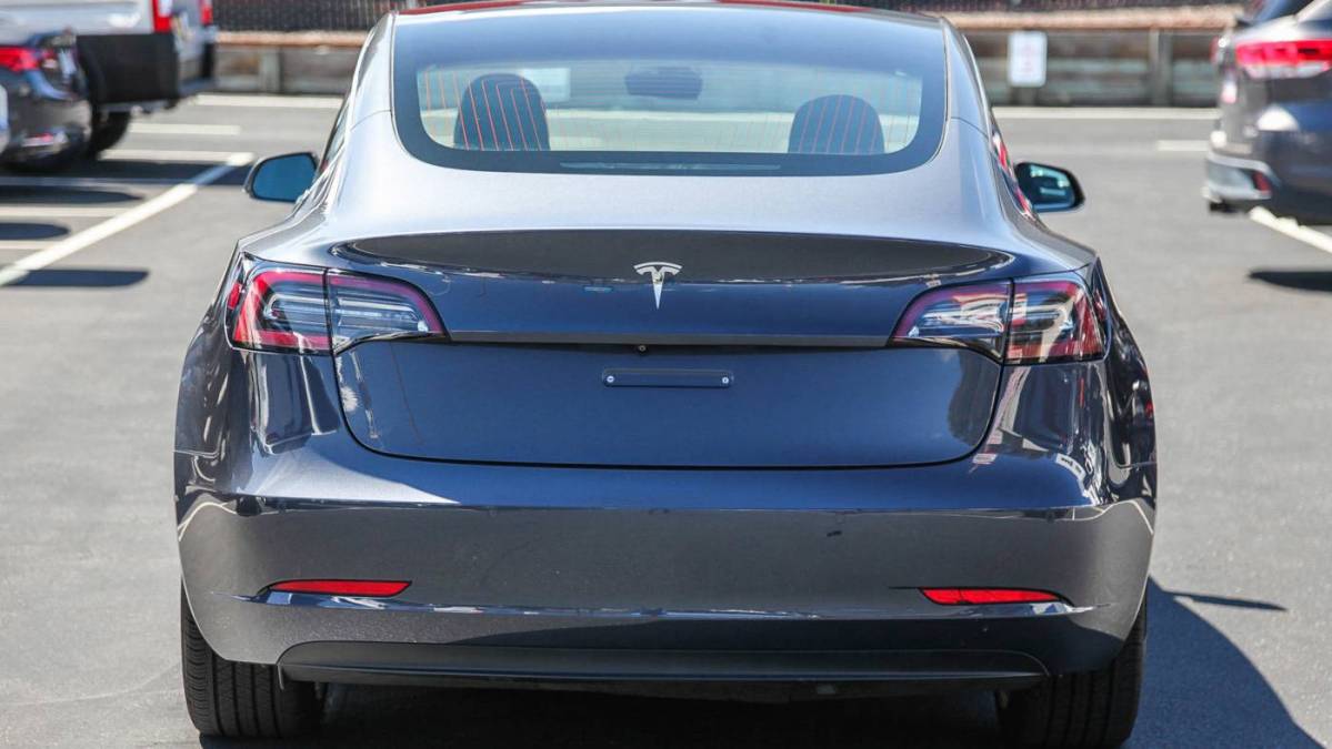 2019 Tesla Model 3 5YJ3E1EA6KF447295