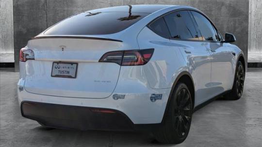 2021 Tesla Model Y 5YJYGDEE2MF097381