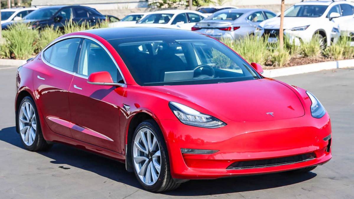 2019 Tesla Model 3 5YJ3E1EB4KF365462