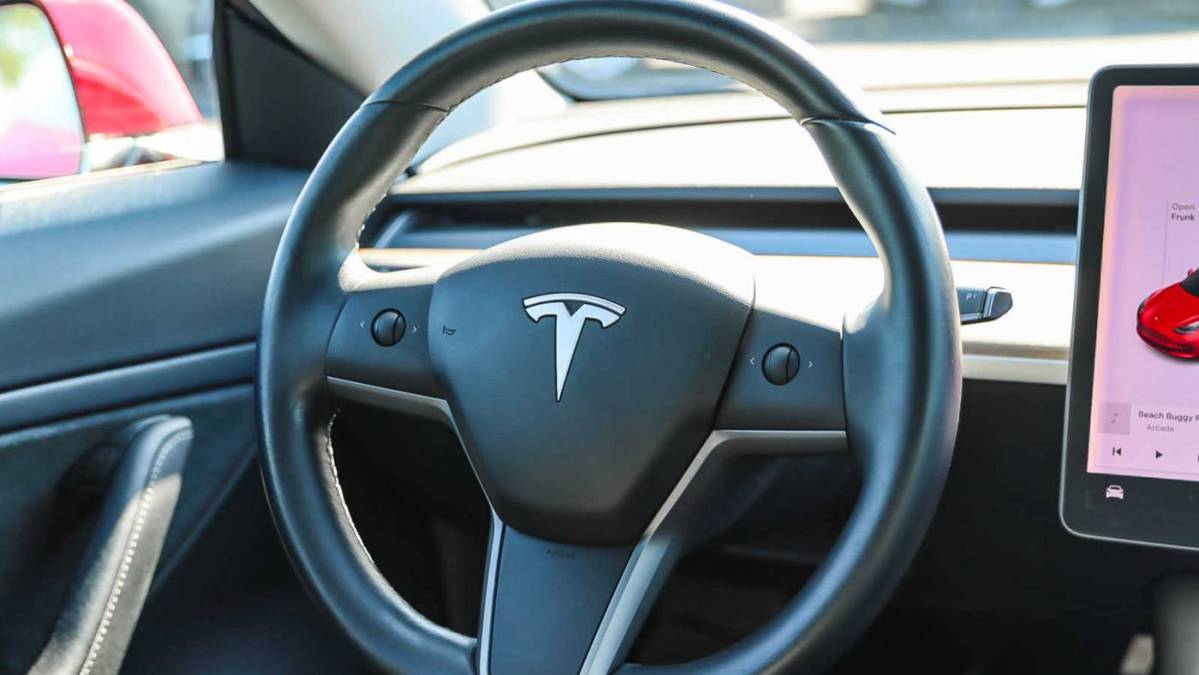 2019 Tesla Model 3 5YJ3E1EB4KF365462