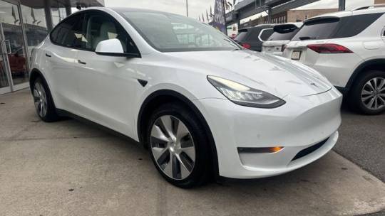 2021 Tesla Model Y 5YJYGDEE7MF088059