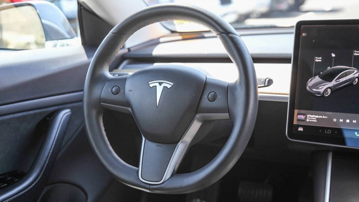 2019 Tesla Model 3 5YJ3E1EA6KF447295