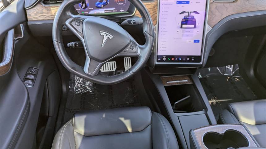 2020 Tesla Model X 5YJXCDE49LF284730