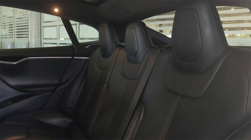 2017 Tesla Model S 5YJSA1E18HF205219