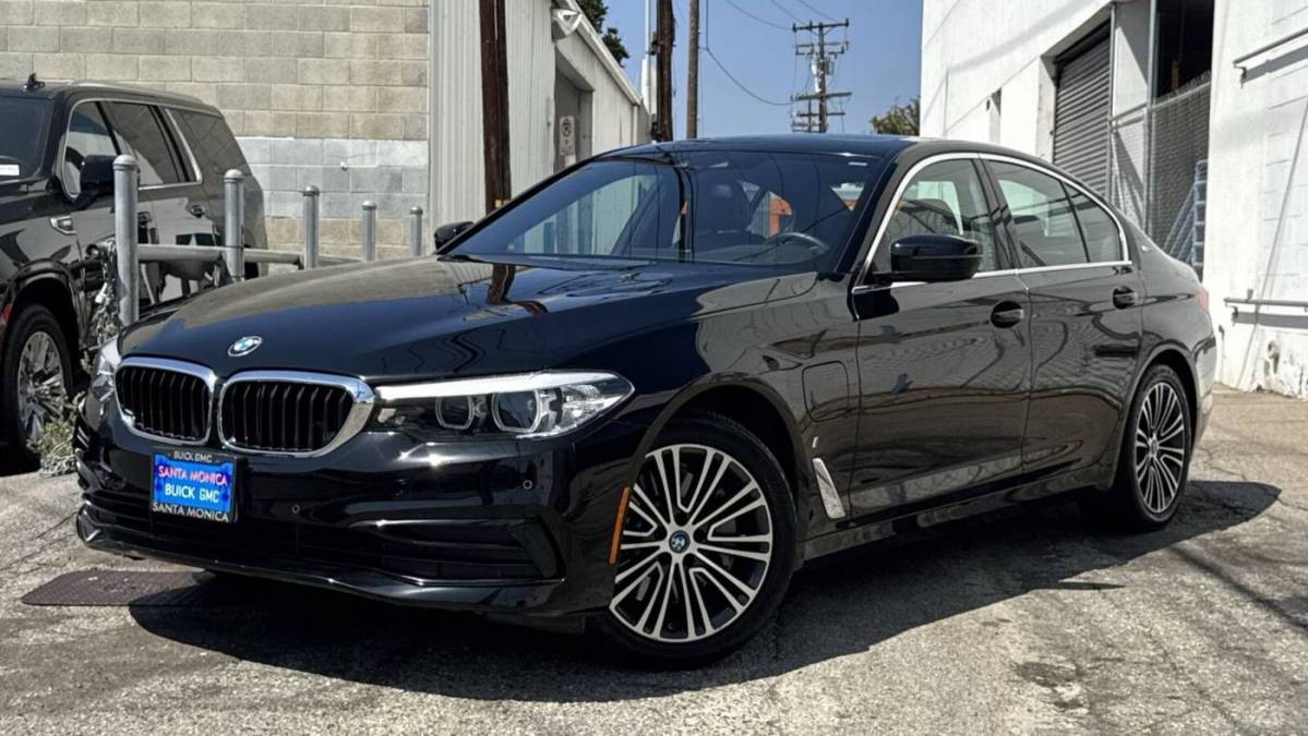 2019 BMW 5 Series WBAJA9C55KB254658