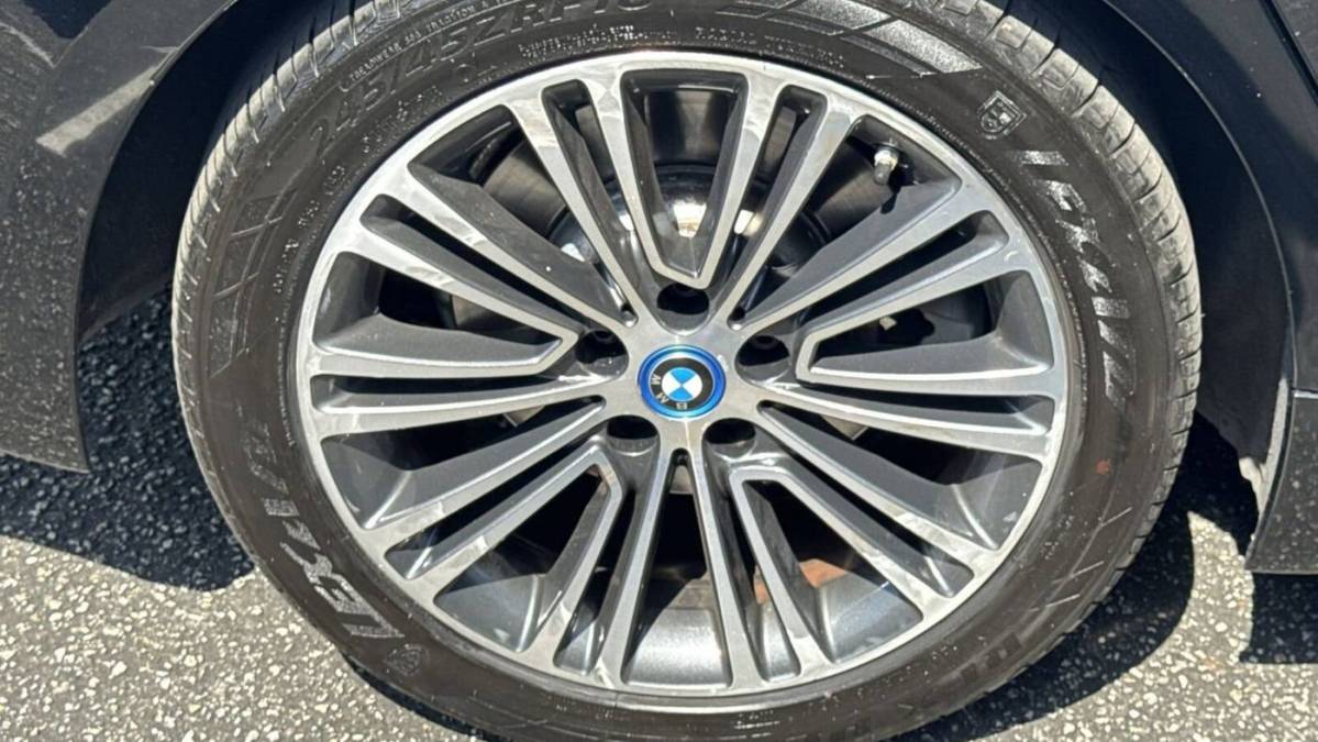 2019 BMW 5 Series WBAJA9C55KB254658