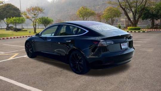 2018 Tesla Model 3 5YJ3E1EA8JF172477