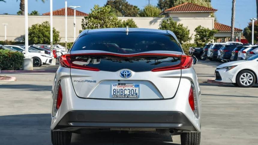 2018 Toyota Prius Prime JTDKARFP0J3095884