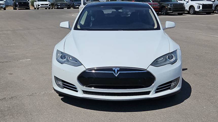 2014 Tesla Model S 5YJSA1H12EFP50114