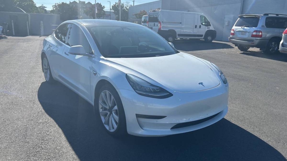 2019 Tesla Model 3 5YJ3E1EA4KF419415