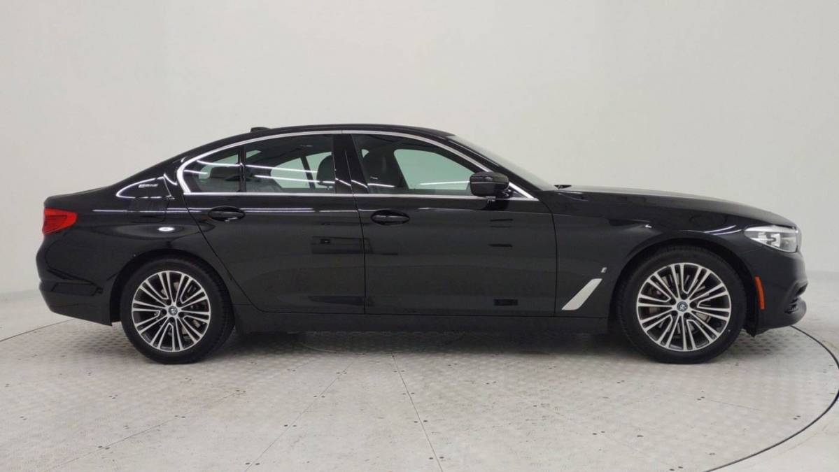 2019 BMW 5 Series WBAJB1C53KB375106