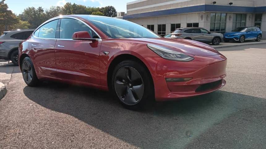 2019 Tesla Model 3 5YJ3E1EB8KF408216