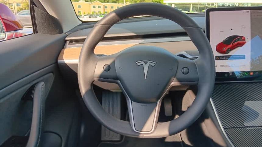 2019 Tesla Model 3 5YJ3E1EB8KF408216