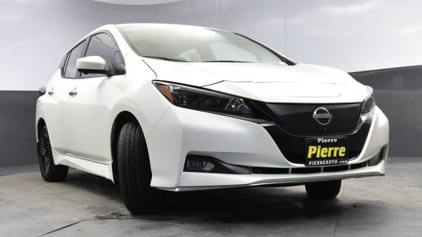 2023 Nissan LEAF 1N4CZ1CV4PC557010