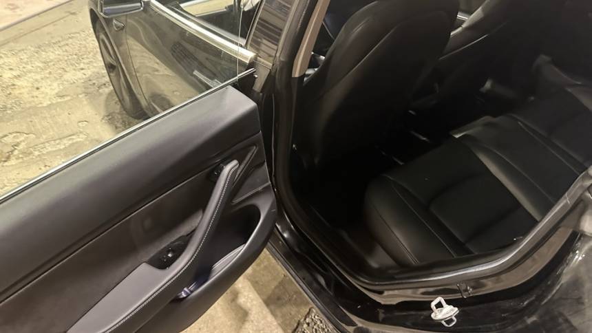 2018 Tesla Model 3 5YJ3E1EB0JF103159