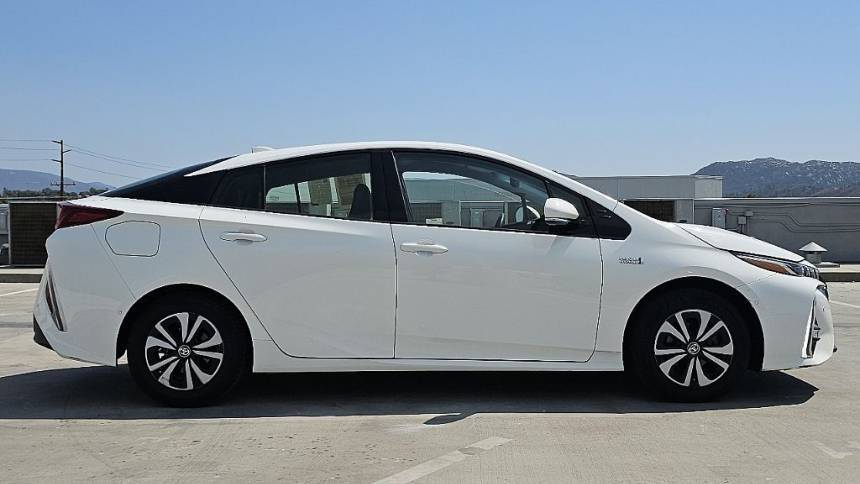 2017 Toyota Prius Prime JTDKARFP4H3058928