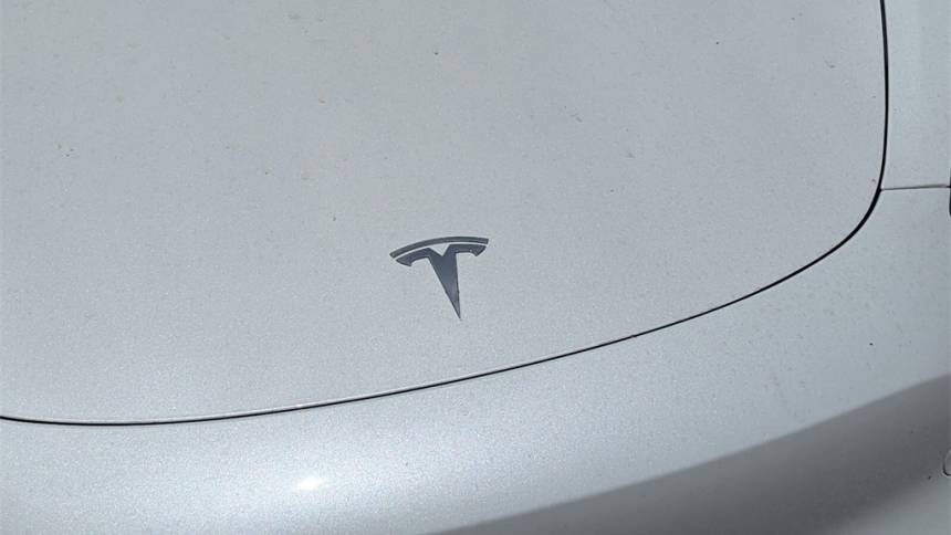 2019 Tesla Model 3 5YJ3E1EBXKF493270