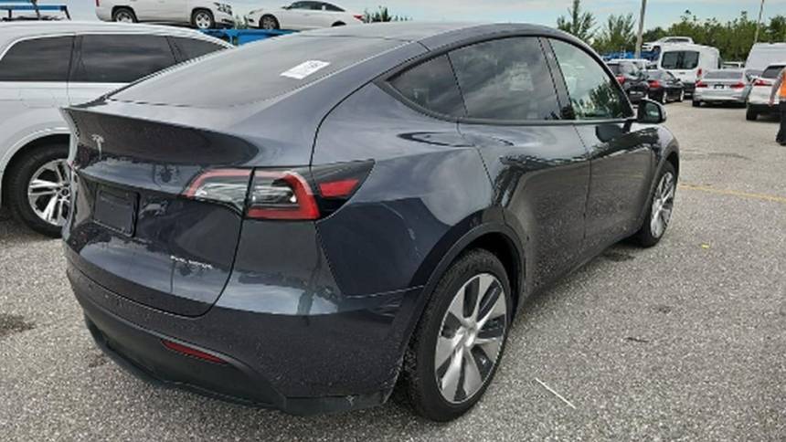 2021 Tesla Model Y 5YJYGDEE7MF175315