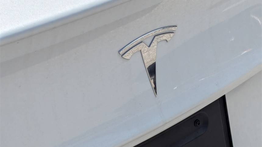 2019 Tesla Model 3 5YJ3E1EBXKF493270