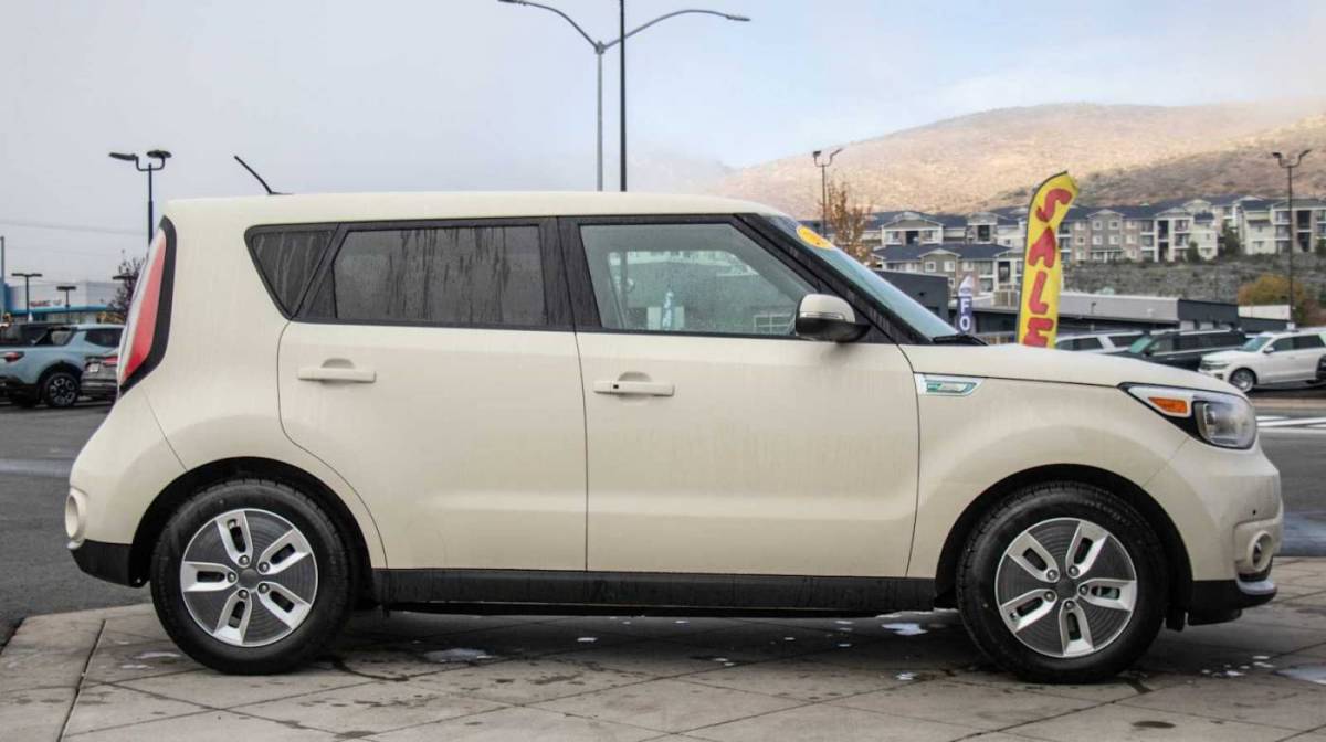 2019 Kia Soul KNDJX3AE0K7038155