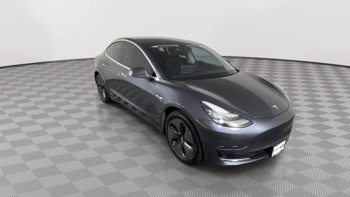 2018 Tesla Model 3 5YJ3E1EB3JF114429