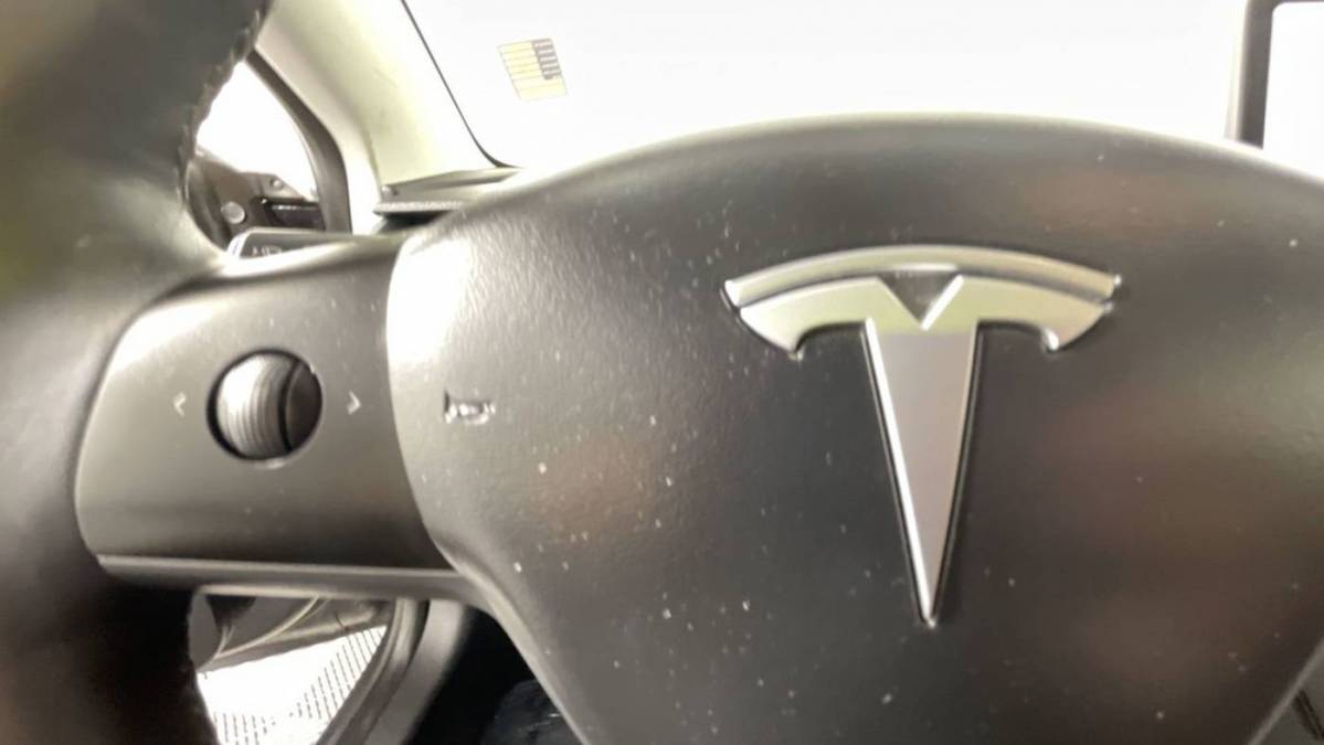 2018 Tesla Model 3 5YJ3E1EB3JF114429