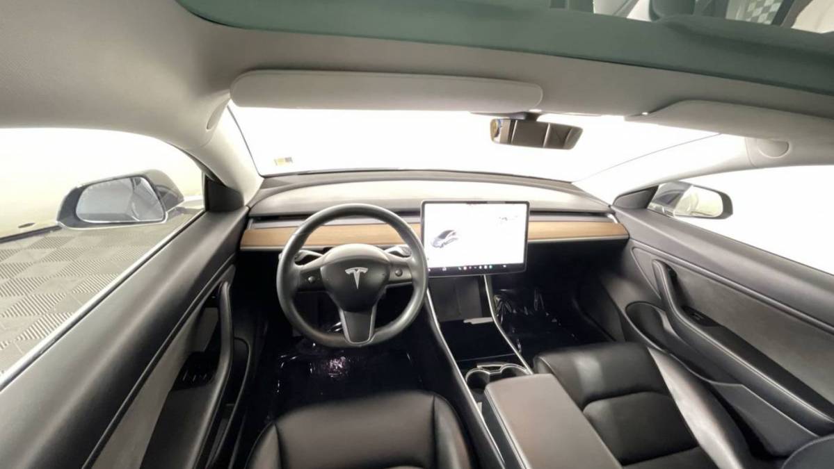 2018 Tesla Model 3 5YJ3E1EB3JF114429