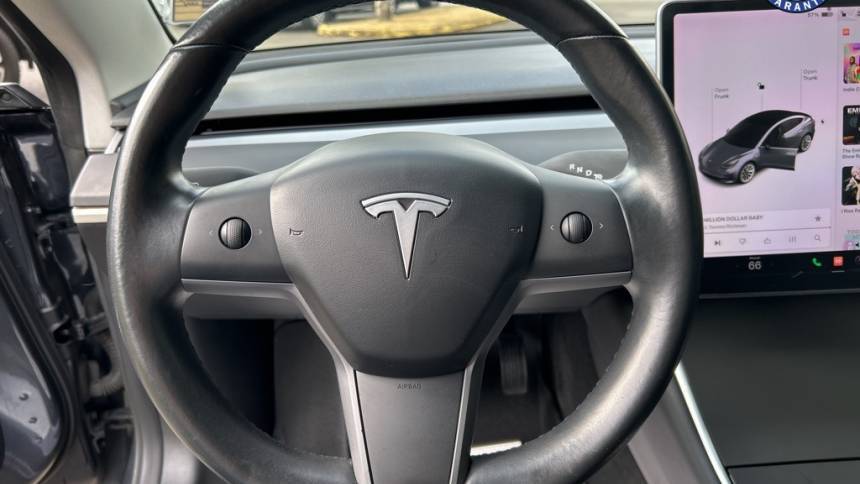 2018 Tesla Model 3 5YJ3E1EB1JF119645