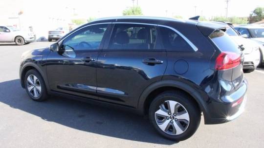 2018 Kia Niro KNDCM3LD0J5210975