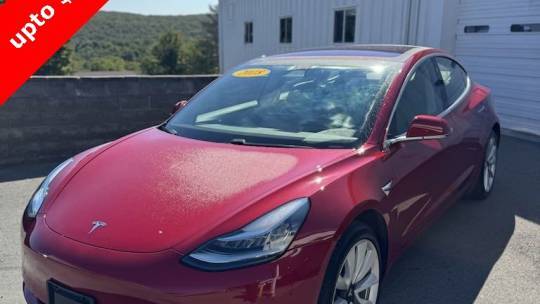 2018 Tesla Model 3 5YJ3E1EA1JF031136