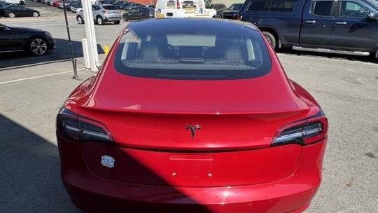 2018 Tesla Model 3 5YJ3E1EA1JF031136