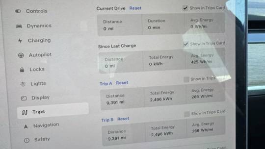 2018 Tesla Model 3 5YJ3E1EA1JF031136