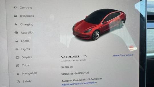 2018 Tesla Model 3 5YJ3E1EA1JF031136