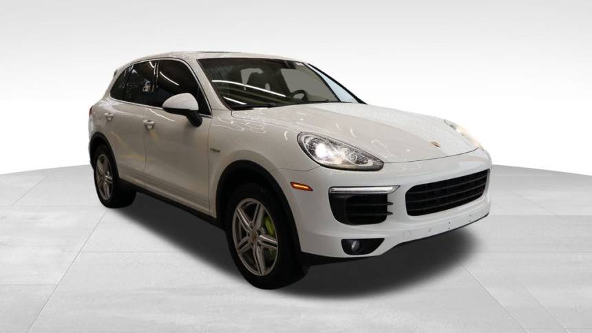 2016 Porsche Cayenne WP1AE2A23GLA62145